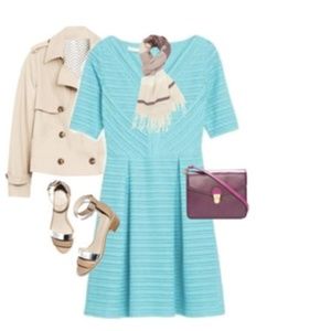 LONDON TIMES

Odell Textured V-Neck Dress